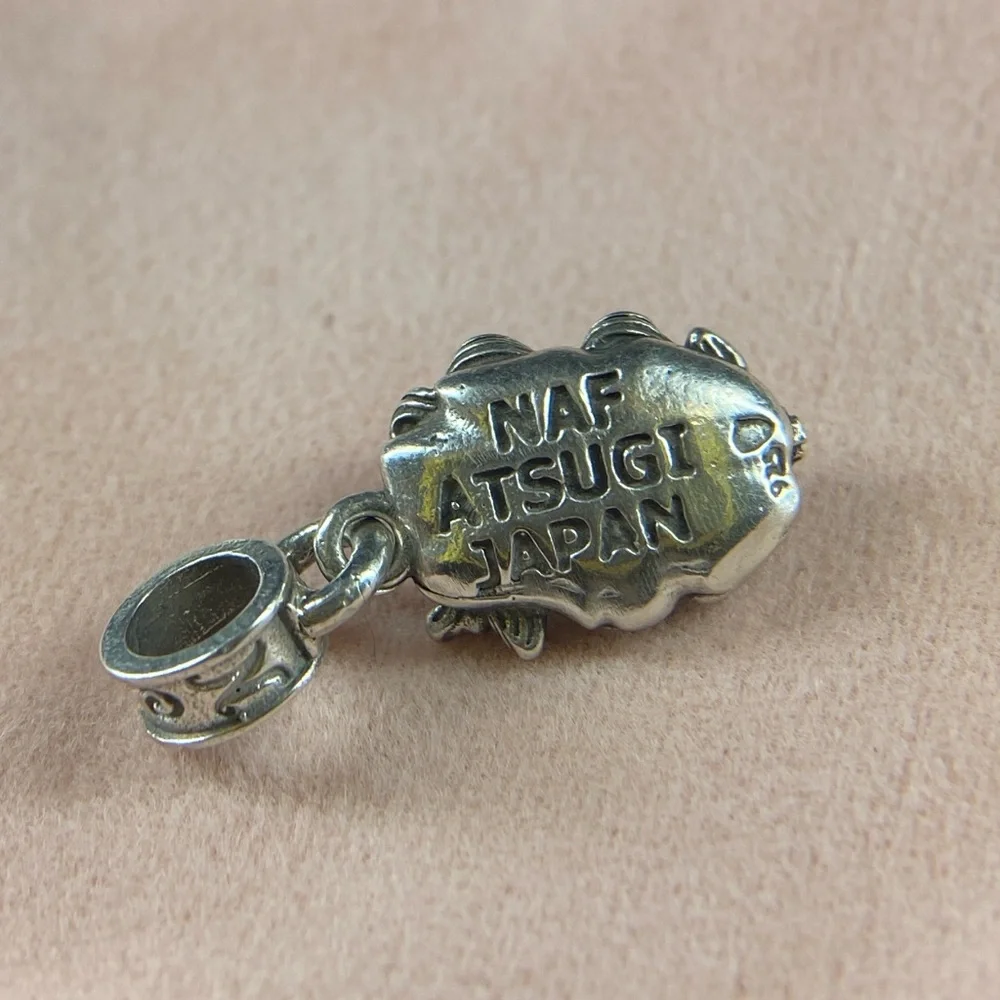 N/A elegant silver